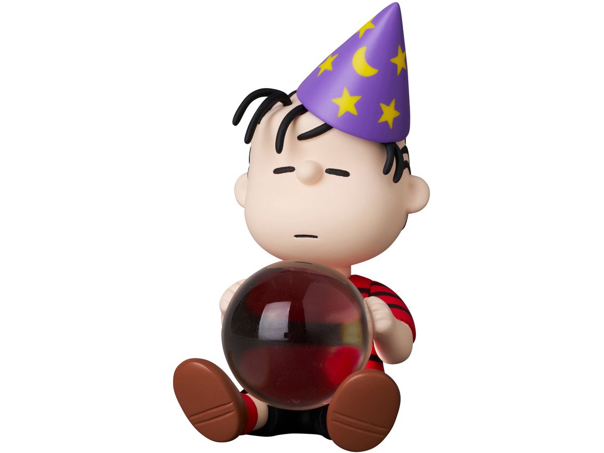 UDF Peanuts Series 17 Linus & Crystal Ball